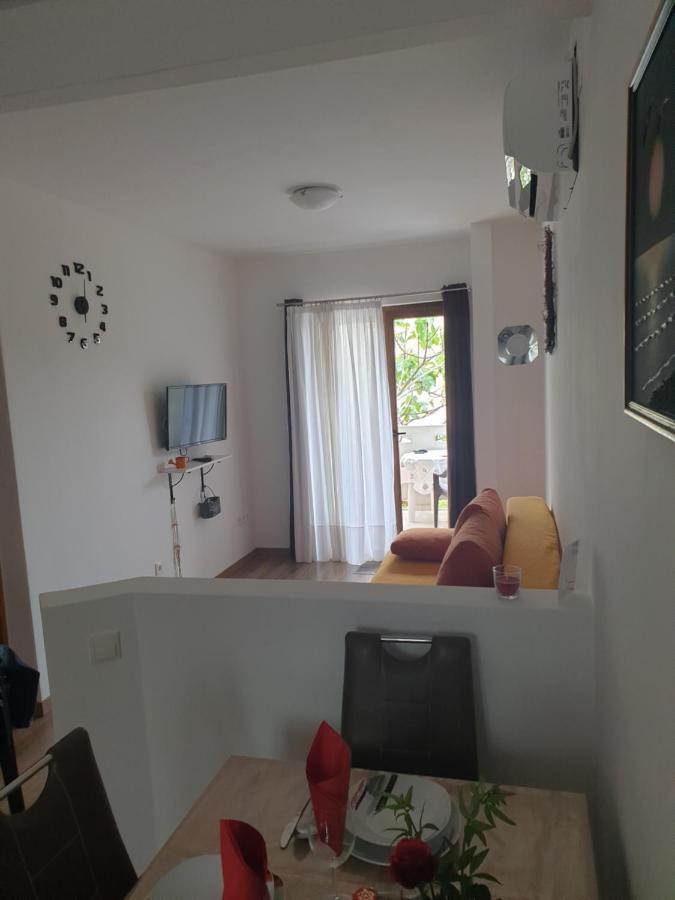 Apartment Luna Malinska Luaran gambar