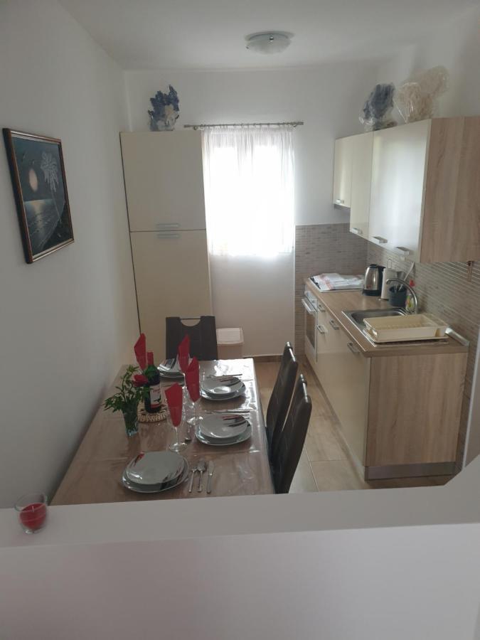 Apartment Luna Malinska Luaran gambar