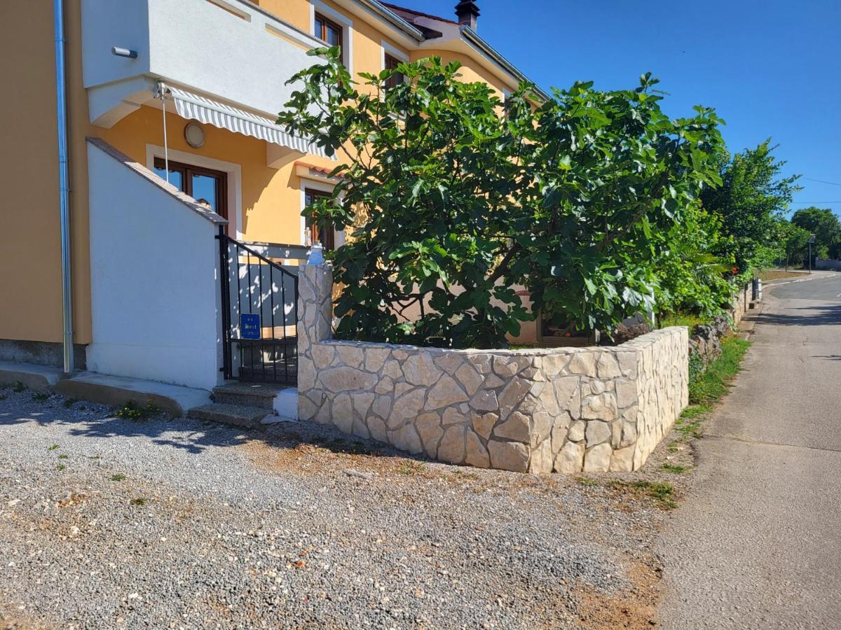 Apartment Luna Malinska Luaran gambar