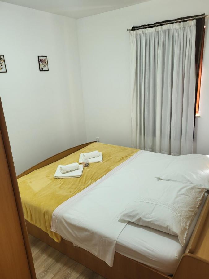 Apartment Luna Malinska Luaran gambar